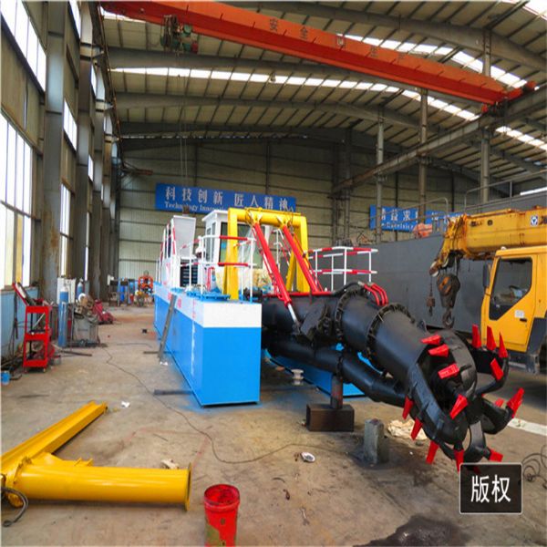 KD150絞吸式挖泥船